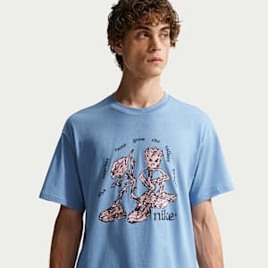 Nike Sportswear T-Shirt. Nike.com